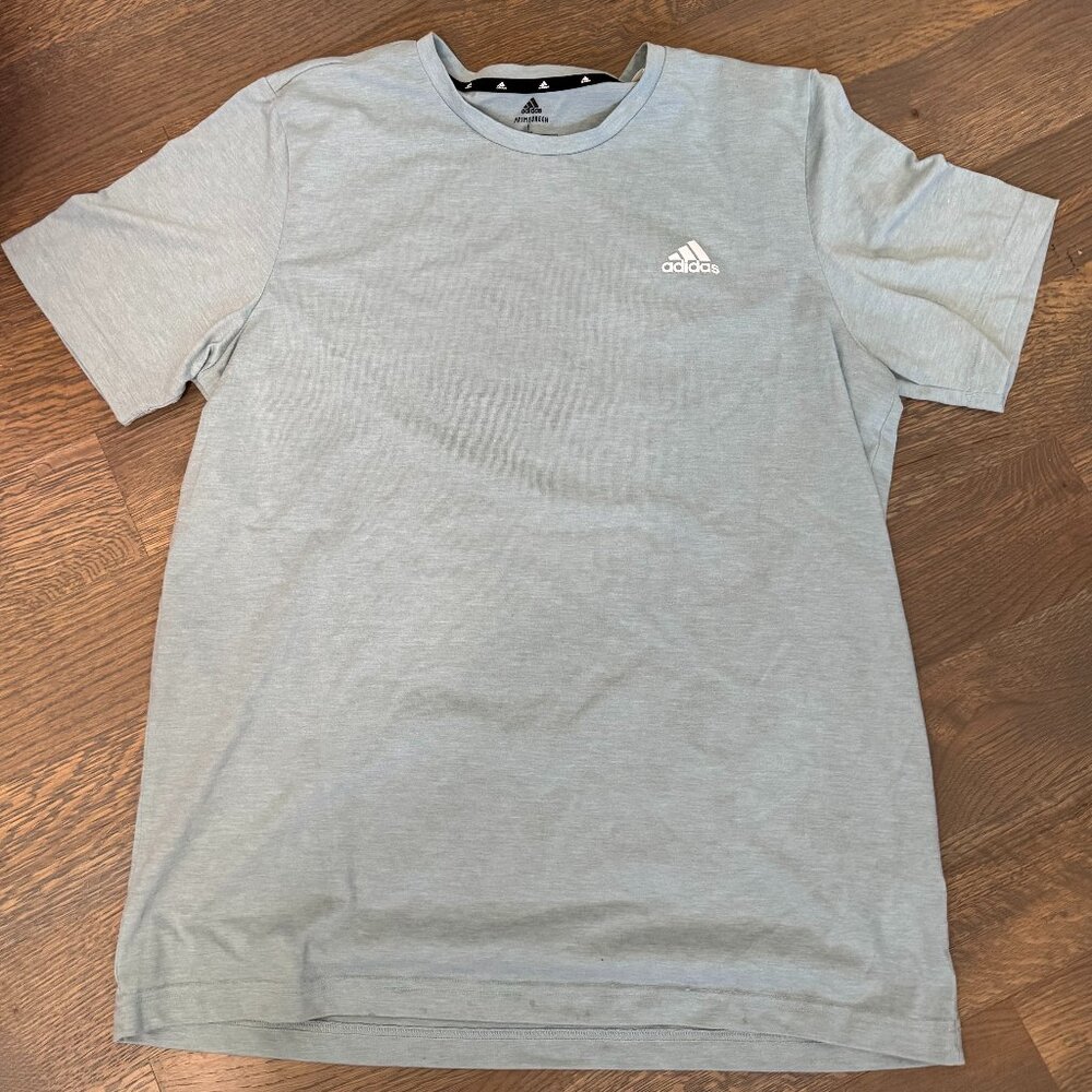 Men's Adidas Aeroready T-Shirt - Size Large
